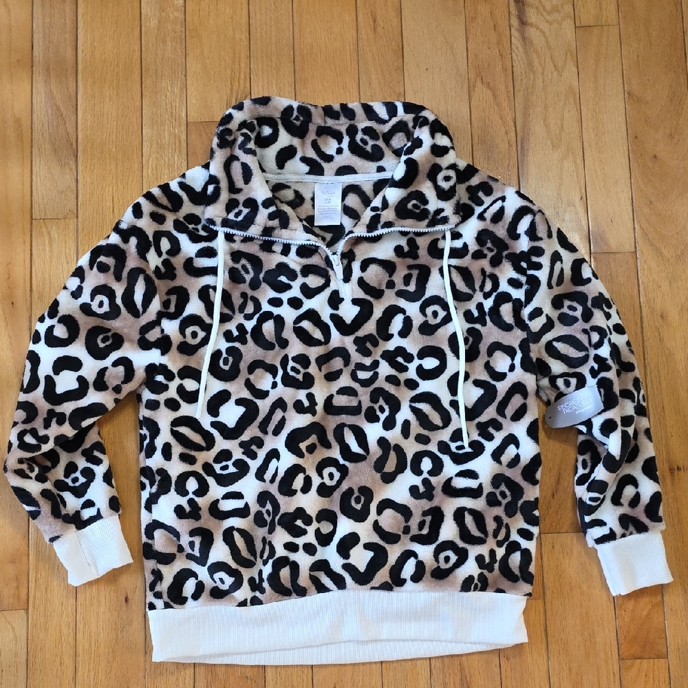Secret Treasures Womens Leopard Print Hoodie